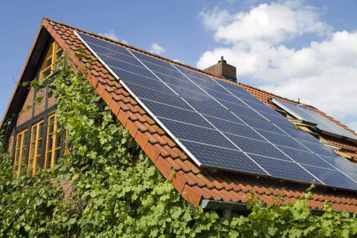 Installation de panneaux photovoltaïques Blain